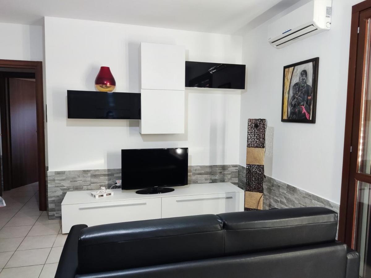 Vico Stazione Apartment Uta Экстерьер фото